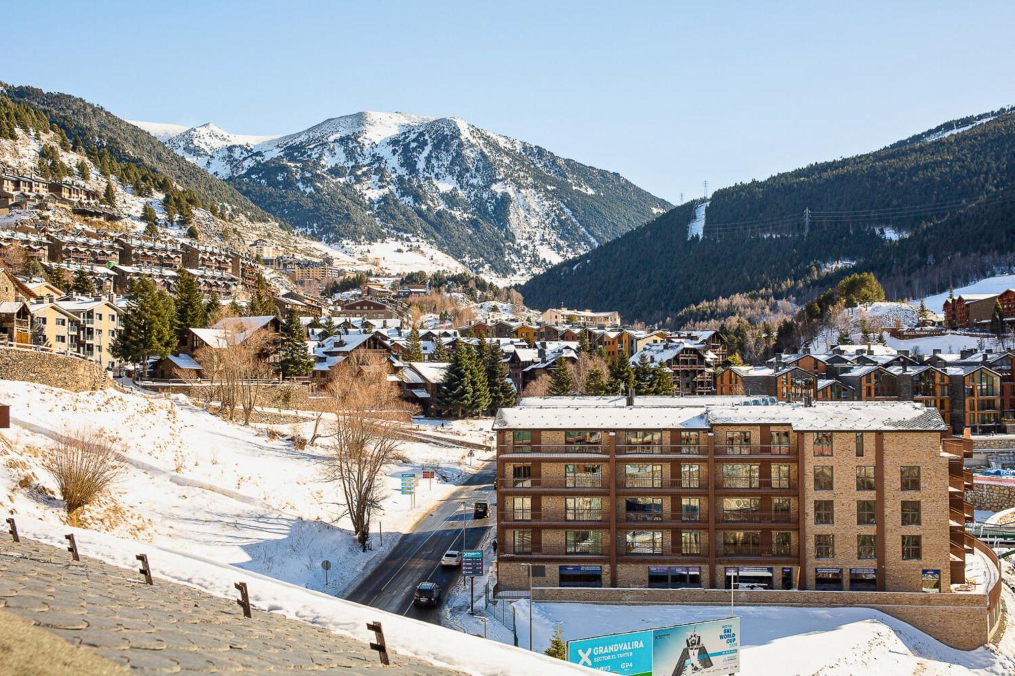 Terraza Privada I Refugio Tranquilo Con Vistas Apartment กานีโญ ภายนอก รูปภาพ